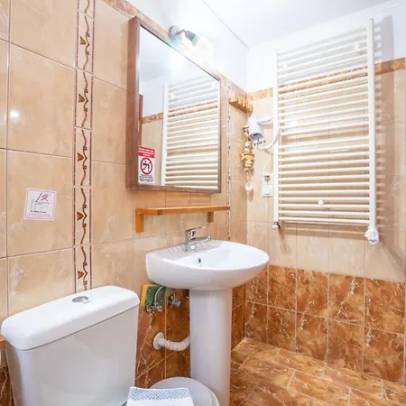 Captain Spiros Delfino Lejlighed *