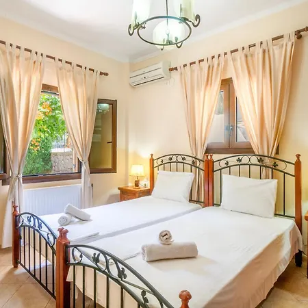 Apartment Captain Spiros Delfino *